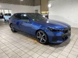 BMW i5 xDrive40 Touring M Sport Pro PANO/HUD/360/B&W picture 8