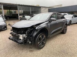 Schadeauto Audi Q6 e-tron quattro S line 100 kWh/HUD/AHK/360/B&O 2025/7