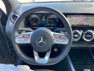Mercedes EQA 300 4Matic Edition AMG Line PANO/360/NAVI picture 19