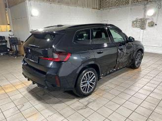 BMW iX1 eDrive20 M Sport HUD/AHK/360 - Drivable picture 9