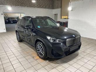 BMW iX1 eDrive20 M Sport HUD/AHK/360 - Drivable picture 7
