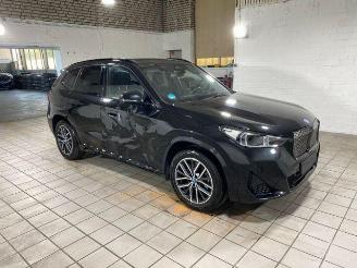 BMW iX1 eDrive20 M Sport HUD/AHK/360 - Drivable picture 8