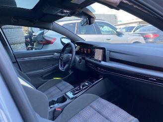 Volkswagen Golf GTE PANO/KAM/NAVI picture 18
