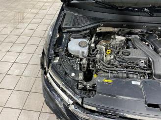 Volkswagen T-Roc 1.5 TSI DSG R-Line AHK/KAM/NAVI picture 15