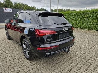 Unfallwagen Audi Q5 45 TFSI quattro S line PANO/AHK/KAM/NAVI 2022/9
