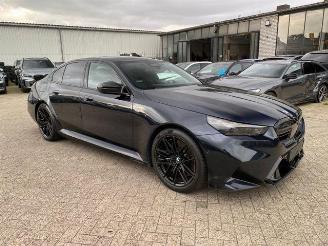 BMW M5 Limousine PANO/HUD/AHK/360/B&W/NAVI picture 2