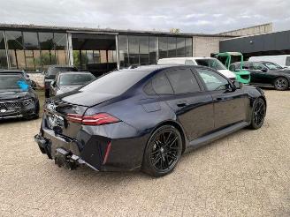 BMW M5 Limousine PANO/HUD/AHK/360/B&W/NAVI picture 4