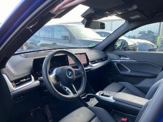 BMW iX1 eDrive20 M Sport HUD/AHK/360/H&K/NAVI picture 16