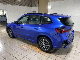 BMW iX1 eDrive20 M Sport HUD/AHK/360/H&K/NAVI picture 8