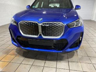 BMW iX1 eDrive20 M Sport HUD/AHK/360/H&K/NAVI picture 15