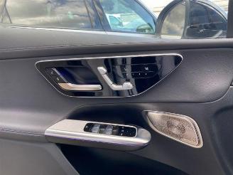 Mercedes GLC 220d 4Matic AMG Line PANO/HUD/AHK/360/NAVI picture 21