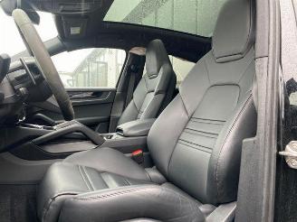 Porsche Cayenne S E-Hybrid Coupe CHRONO/PANO/HUD/AHK/360 picture 15