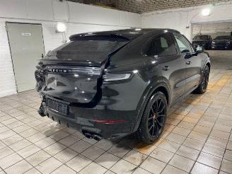 Porsche Cayenne S E-Hybrid Coupe CHRONO/PANO/HUD/AHK/360 picture 4