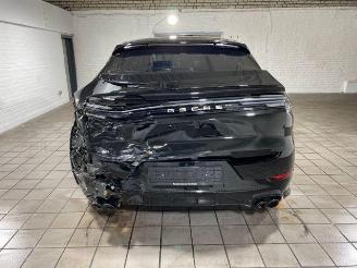 Porsche Cayenne S E-Hybrid Coupe CHRONO/PANO/HUD/AHK/360 picture 5