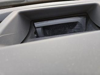 Skoda Superb Combi 1.5 TSI iV L&K PANO/HUD/AHK/360 picture 23