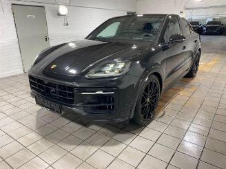 škoda osobní automobily Porsche Cayenne Coupe GTS STANDHZG/CHRONO/PANO/AHK/360 2025/3