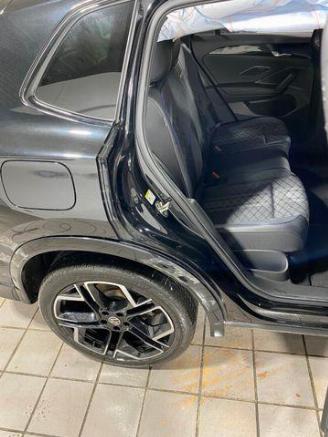 Volkswagen Tiguan 2.0 TDI DSG R-Line 4Motion PANO/STANDHZG picture 13