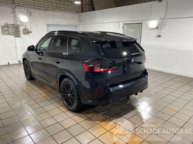 BMW iX1 xDrive30 M Sport Pro HUD/AHK/360/NAVI