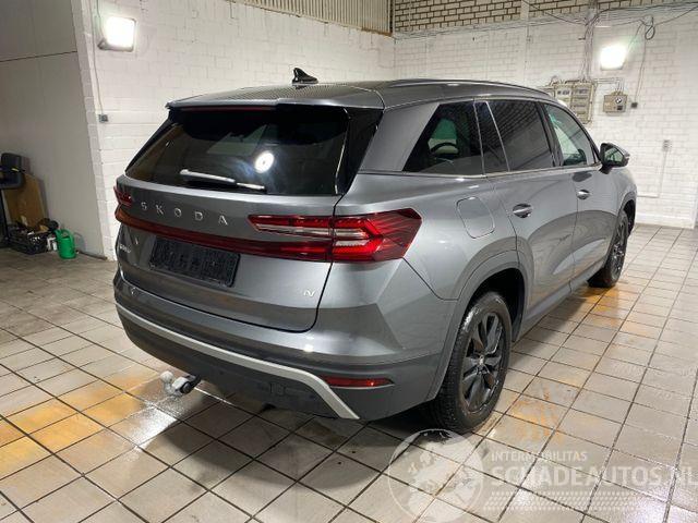 Skoda Kodiaq iV 1.5 TSI e-Hybrid Selection AHK/KAM