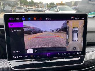 Volkswagen Golf R 4Motion Black Edition AKRAPOVIC/360/H&K picture 23