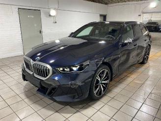 BMW 5-serie i Touring M Sport HUD/AHK/360/H&K/NAVI picture 6
