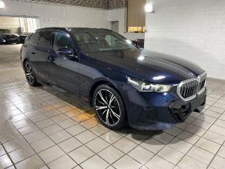 BMW 5-serie i Touring M Sport HUD/AHK/360/H&K/NAVI picture 3