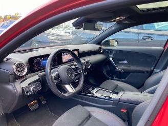 Mercedes A-klasse AMG Line PANO/HUD/360/NAVI picture 15
