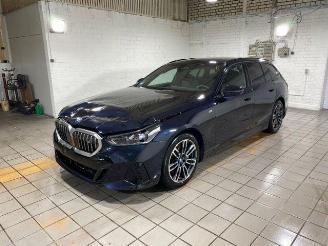 BMW i5 eDrive40 Touring M Sport HUD/AHK/360/H&K/NAVI picture 8