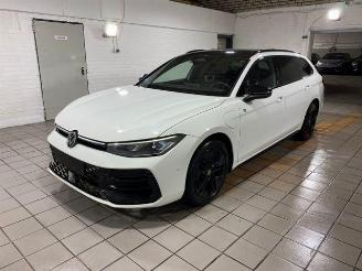 Volkswagen Passat Variant 1.5 TSI e-Hybrid R-Line HUD/KAM picture 4