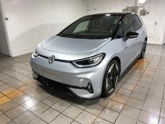 krockskadad bil auto Volkswagen ID.3 GTX 210kW 84 kWh 2025/7