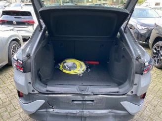 Volkswagen ID.5 Pro 82 kWh AHK/NAVI picture 13