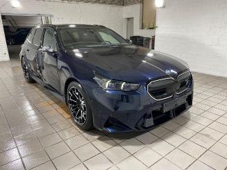 BMW M5 Touring PANO/HUD/AHK/360/B&W/NAVI picture 11