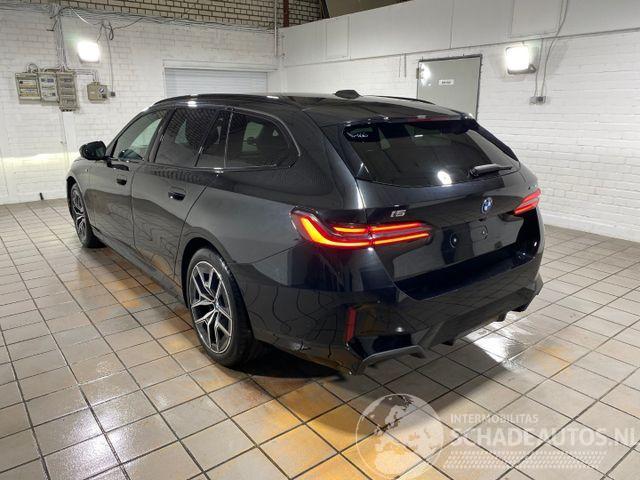 BMW i5 eDrive40 Touring M Sport Pro HUD/AHK/360/H&K