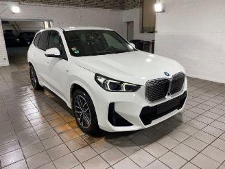 BMW iX1 xDrive30 M Sport HUD/AHK/360/H&K/NAVI picture 4