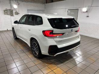 BMW iX1 xDrive30 M Sport HUD/AHK/360/H&K/NAVI picture 10