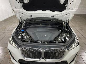 BMW iX1 xDrive30 M Sport HUD/AHK/360/H&K/NAVI picture 12