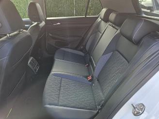 Volkswagen Golf 1.5 TSI DSG Goal KAM/AHK/NAVI picture 19