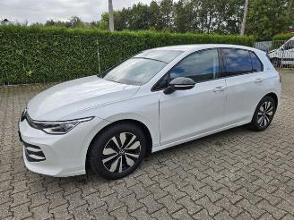 Volkswagen Golf 1.5 TSI DSG Goal KAM/AHK/NAVI picture 4