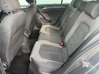 Volkswagen Golf 1.5 TSI R-Line Led Matrix CarPlay Stoelverw picture 21