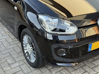 Volkswagen Up! High UP! Pano Navi Nap Cruise Lage km picture 11