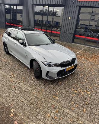 BMW 3-serie 330E M-Sport X-Drive Pano Cruise picture 5