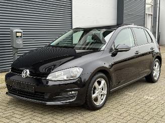 krockskadad bil auto Volkswagen Golf 1.4 TSI Lounge Pano Stoelverwarming Cruise Carplay 2015/9