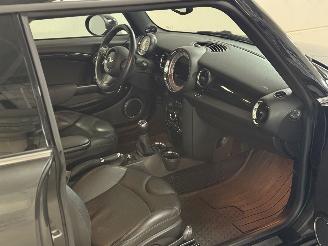 Mini Cooper S 1.6 Unieke Km stand Pano Cruise Leder Navi Clima picture 23