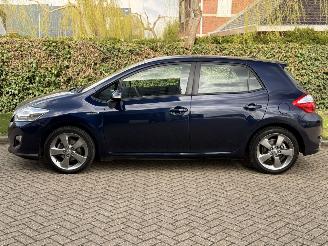 Toyota Auris 1.8 Hybrid | Camera | Clima | Unieke km stand | picture 2