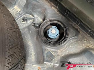 Peugeot 308 308 SW (L4/L9/LC/LJ/LR), Combi 5-drs, 2014 / 2021 1.6 BlueHDi 120 picture 24