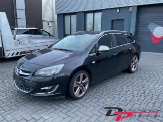 Dezmembrări autoturisme Opel Astra Astra J Sports Tourer (PD8/PE8/PF8), Combi, 2010 / 2015 1.4 Turbo 16V 2013/3