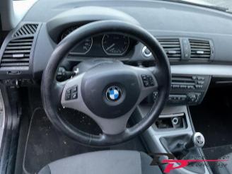 BMW 1-serie 1 serie (E87/87N), Hatchback 5-drs, 2003 / 2012 116i 1.6 16V picture 11