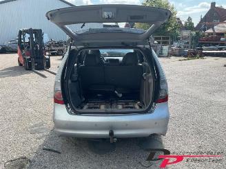 Mitsubishi Grandis Grandis (NA), MPV, 2004 / 2010 2.4 16V MIVEC picture 6