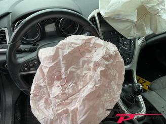 Opel Astra Astra J (PC6/PD6/PE6/PF6), Hatchback 5-drs, 2009 / 2015 1.4 Turbo 16V picture 11