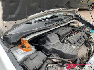 Honda Civic Civic (EP/EU), Hatchback 3-drs, 2000 / 2005 1.4 16V picture 18